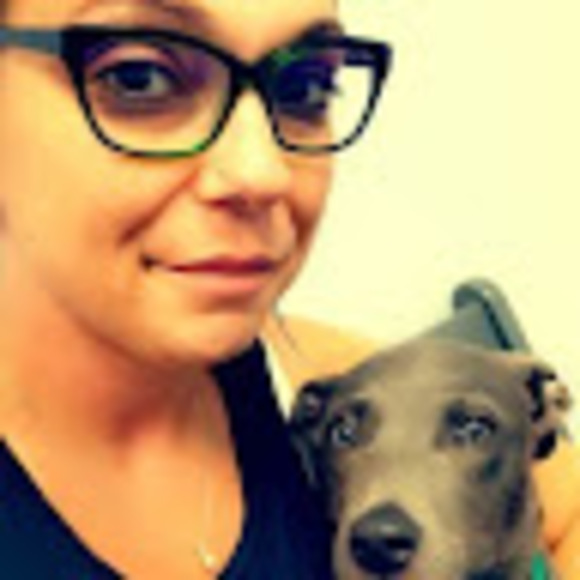 Meet your Posher, Dani - Picture 1 of 1